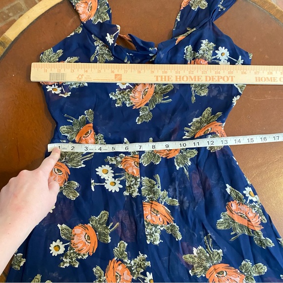 Reformation Miri Jumpsuit Floral Ruffle Wide Leg Crop Cut Out size‎ 4 viscose - Picture 7 of 9